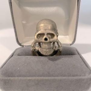 Silver Memento Mori Skull Ring